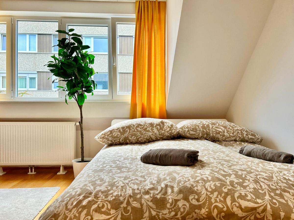 Premium 80 M2 Rooftop Apartment - 5 Min To Center Bécs Kültér fotó
